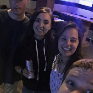 Meet your Posher, Kayla